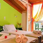 Two Brothers & Apts Apartmanhotel Kalamáki