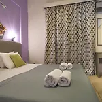 Two Brothers & Apts 4*
