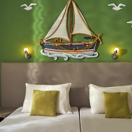 Two Brothers & Apts Καλαμάκι