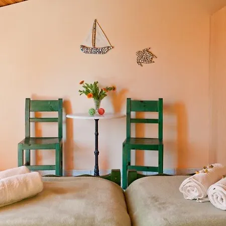 Two Brothers & Apts Ξενοδοχείο με διαμερίσματα Καλαμάκι