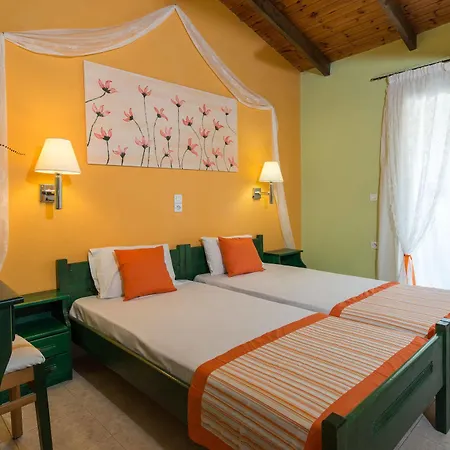 Two Brothers & Apts Καλαμάκι