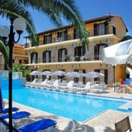 Two Brothers & Apts 4*