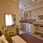 Hotel de apartamente Two Brothers & Apts