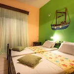 Two Brothers & Apts Hotel de apartamente 4*