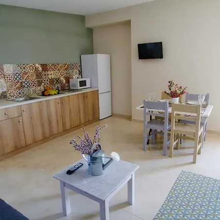 Two Brothers & Apts Apart Otel