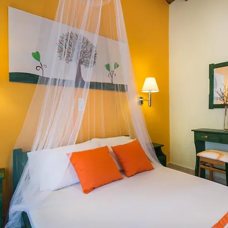 Two Brothers & Apts Apart Otel Kalamákion