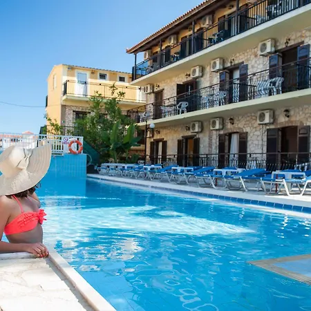 Two Brothers & Apts 4*