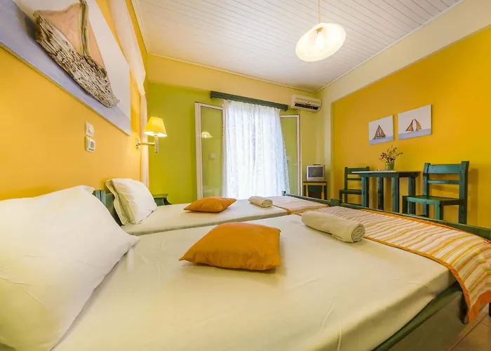 Two Brothers & Apts 4*